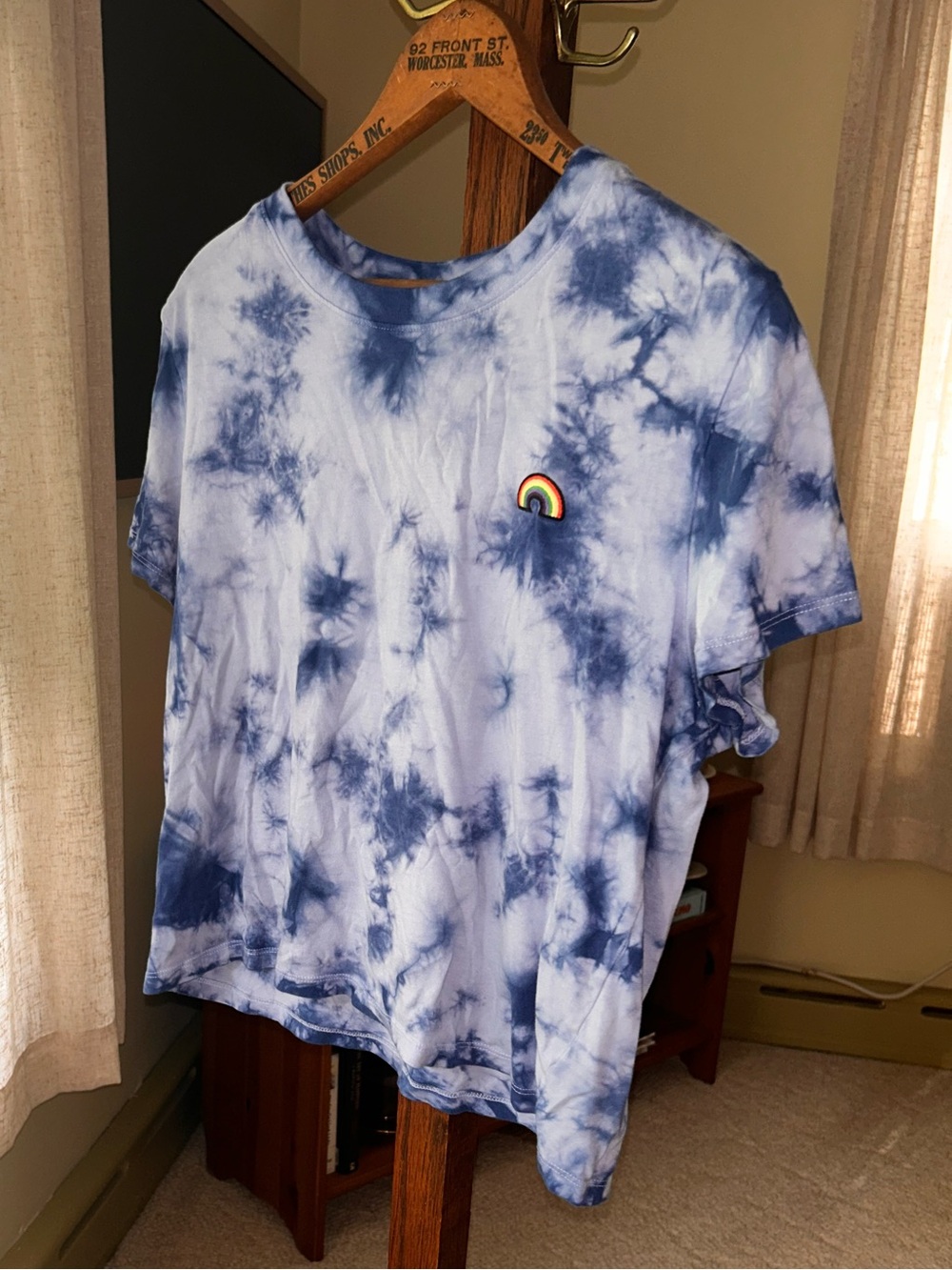 Women’s Tie Dye Tee Size Medium